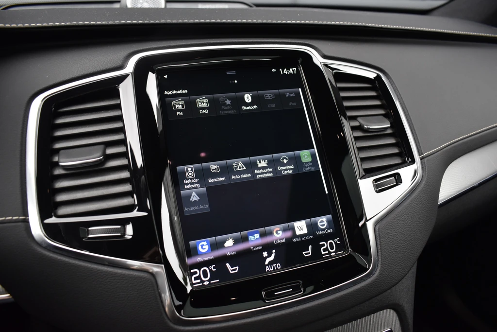 Volvo XC90 – foto 24