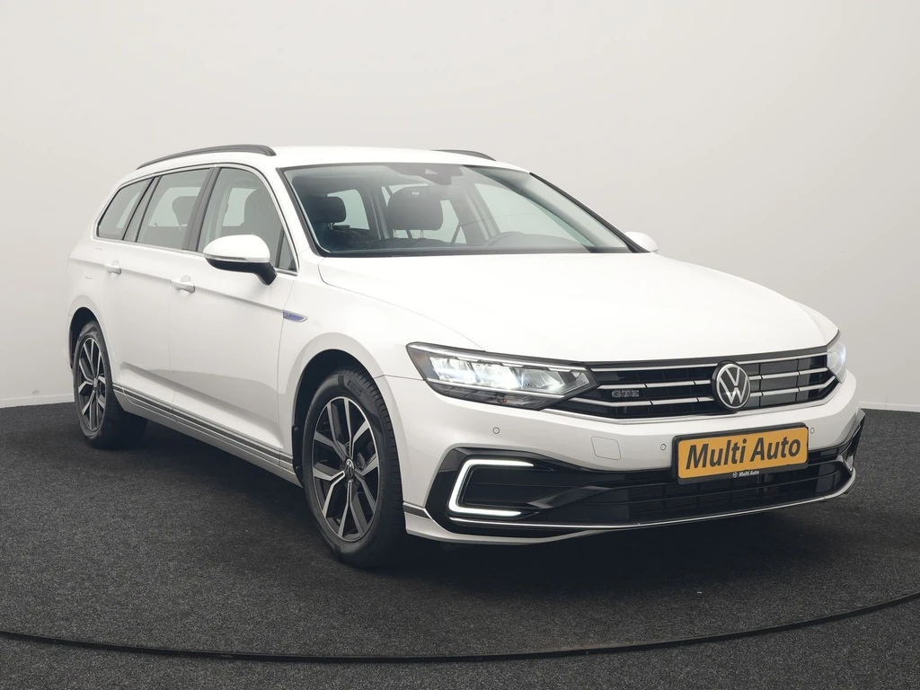 Volkswagen Passat – foto 9