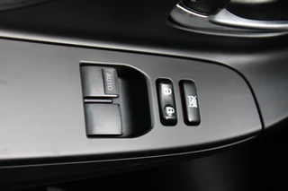 Toyota Yaris – thumbnail 24