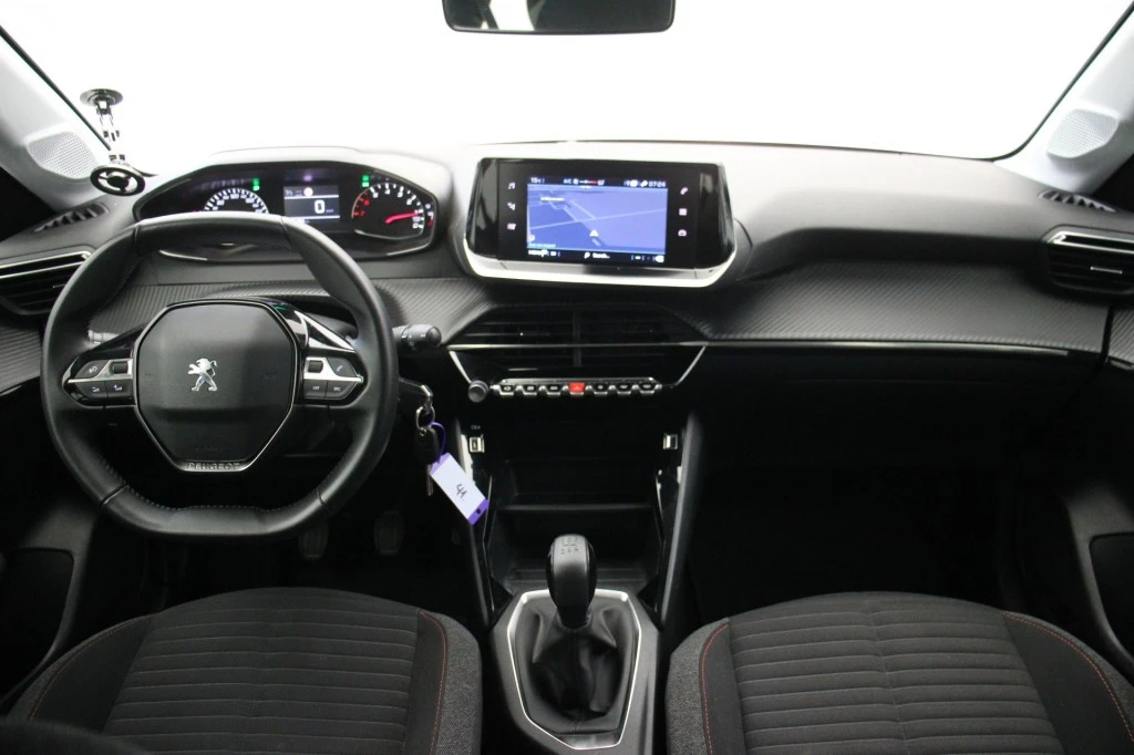 Peugeot 208 – foto 11