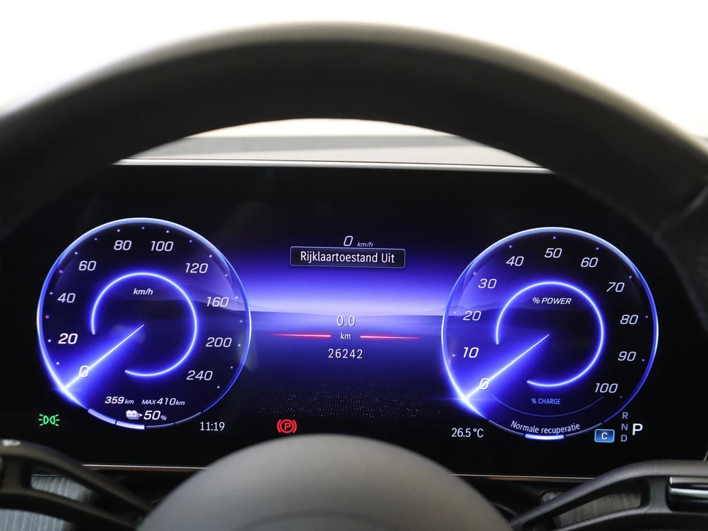 Mercedes-Benz EQE – foto 12