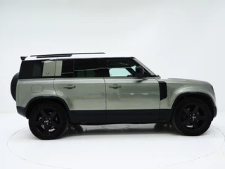 Land Rover Defender – thumbnail 6