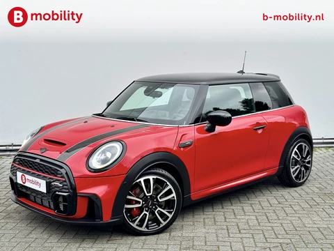 MINI Cooper 2.0 John Cooper Works 232PK JCW Pack Head-Up Display | Adaptive Cruise | Adaptief Onderstel | Stuur/Stoelverwarming | Comfort Access | Achteruitrijcamera