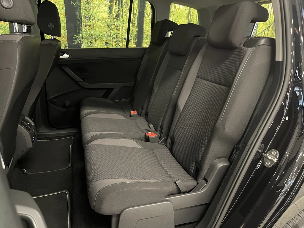 Volkswagen Touran – foto 20