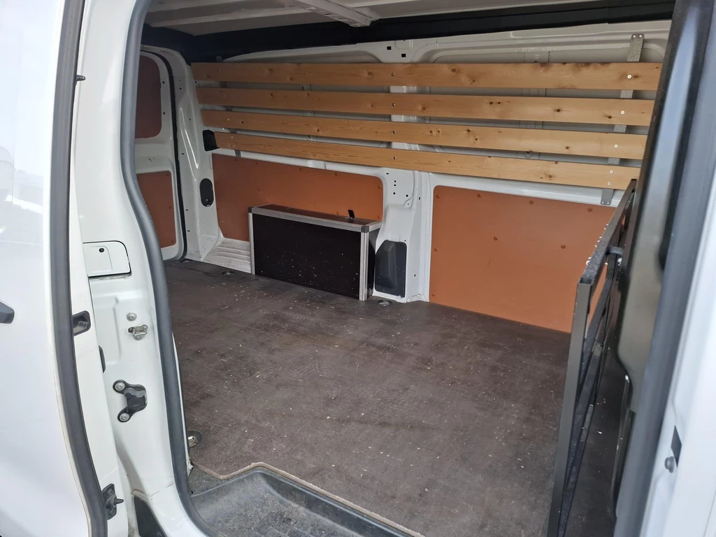 Opel Vivaro – foto 36