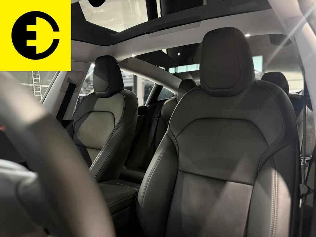 Tesla Model 3 – foto 13