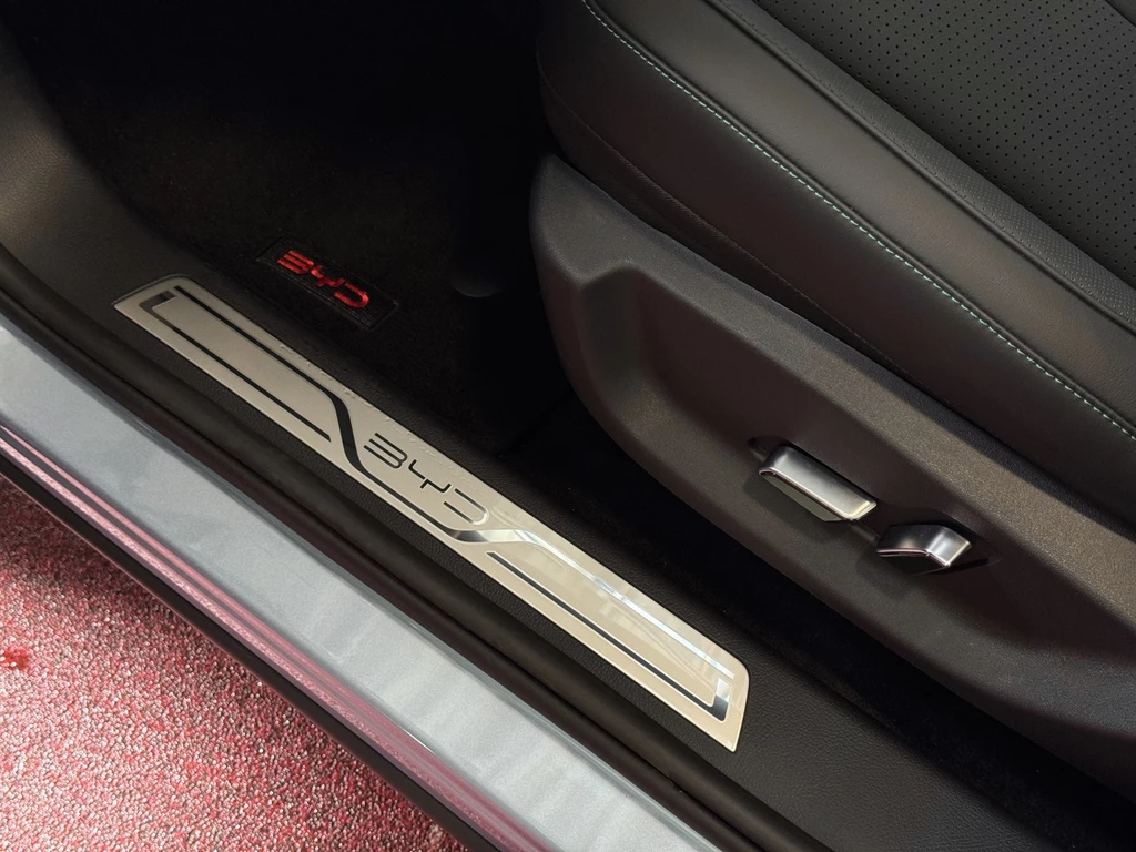 BYD SEAL U – foto 30