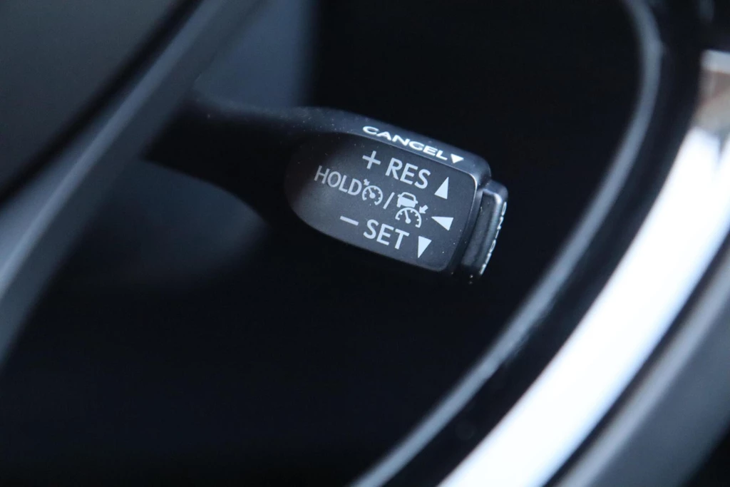 Toyota C-HR β foto 34