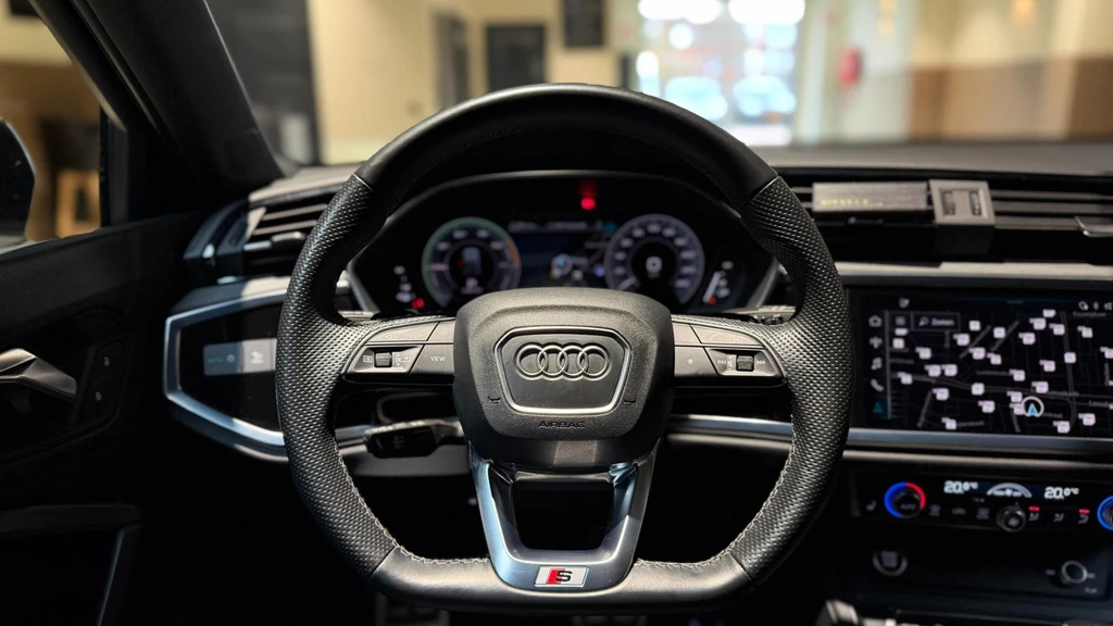 Audi Q3 – foto 15