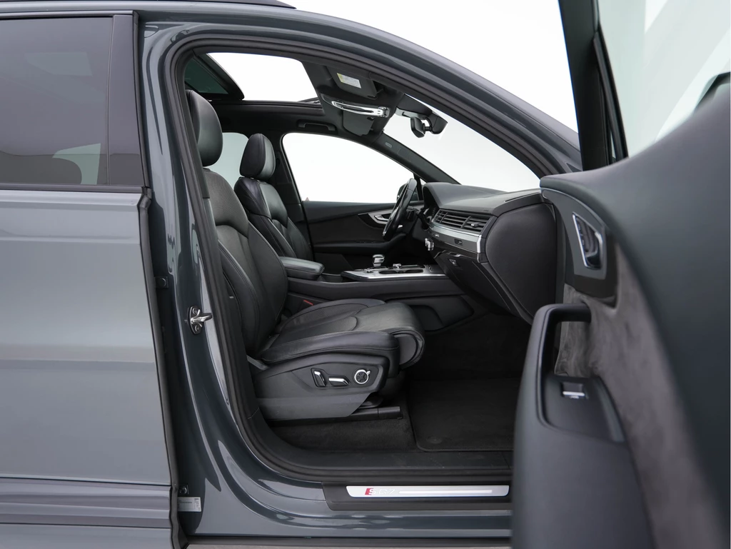 Audi SQ7 – foto 12