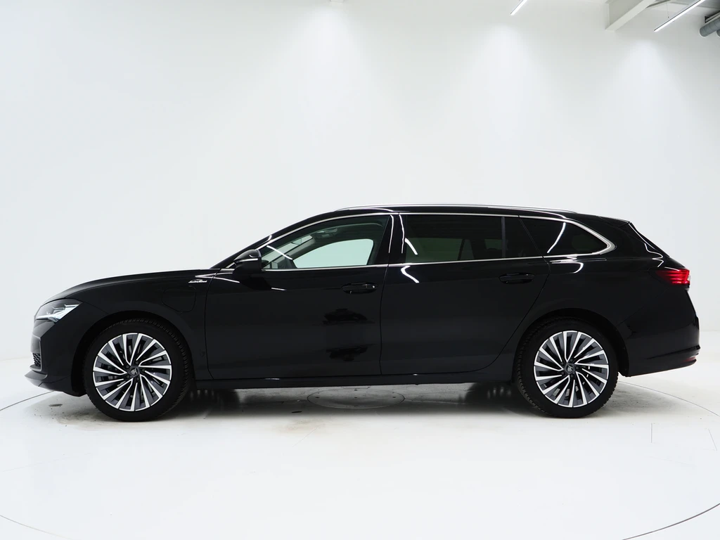 Škoda Superb – foto 2