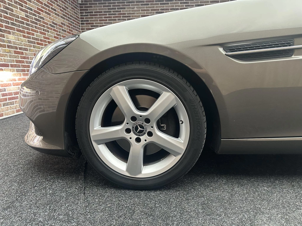 Mercedes-Benz SLC – foto 15