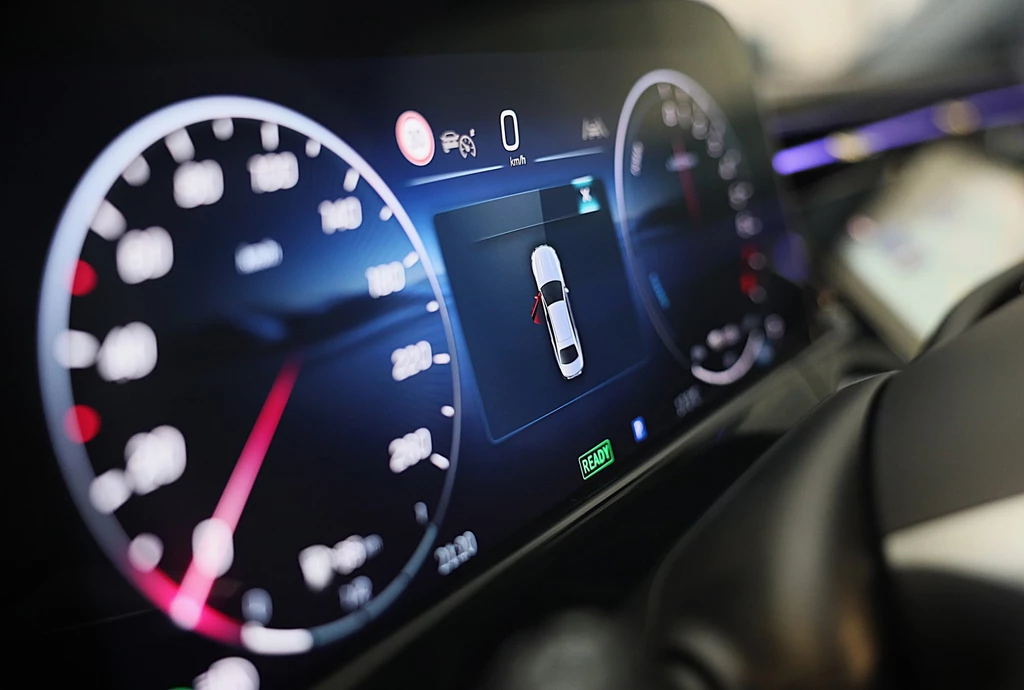 Mercedes-Benz E-Klasse – foto 46
