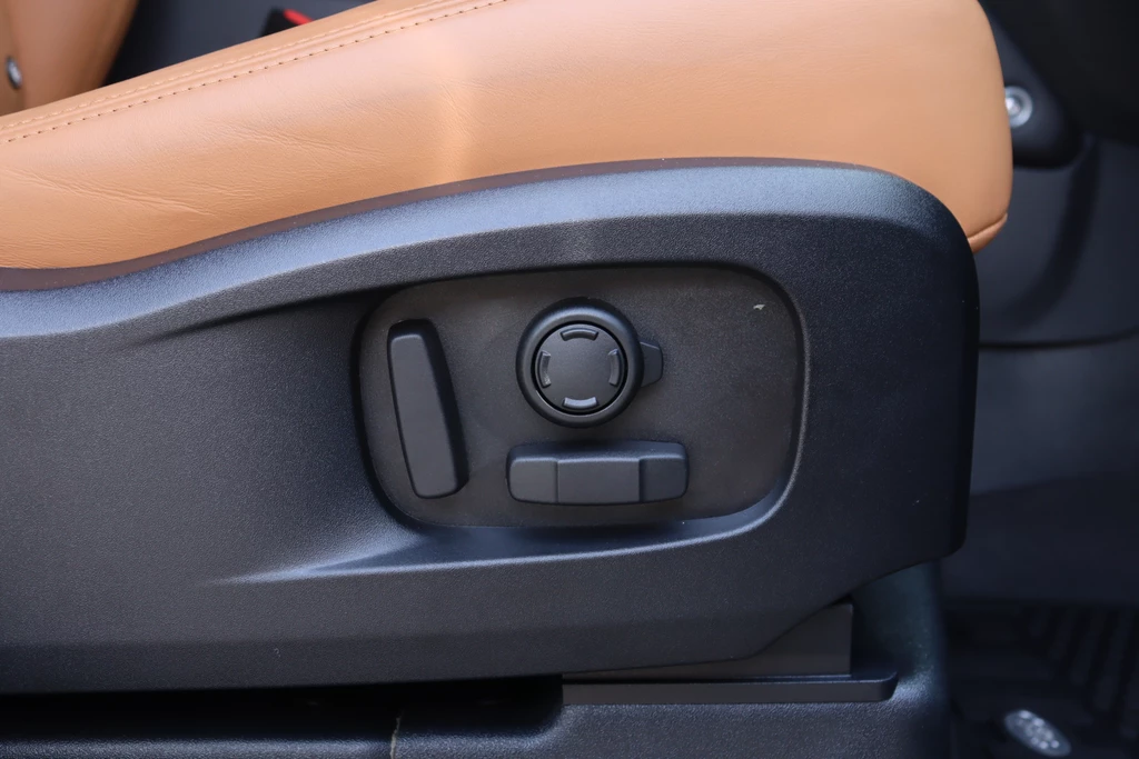 Land Rover Defender – foto 23