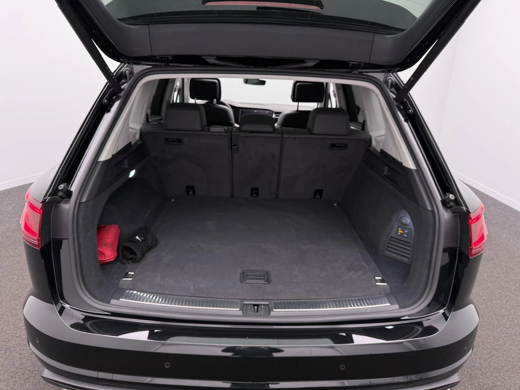 Volkswagen Touareg – foto 53