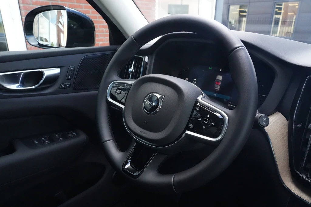 Volvo XC60 – foto 19