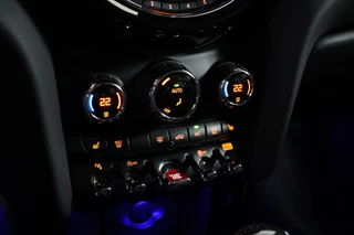MINI Cooper – thumbnail 17