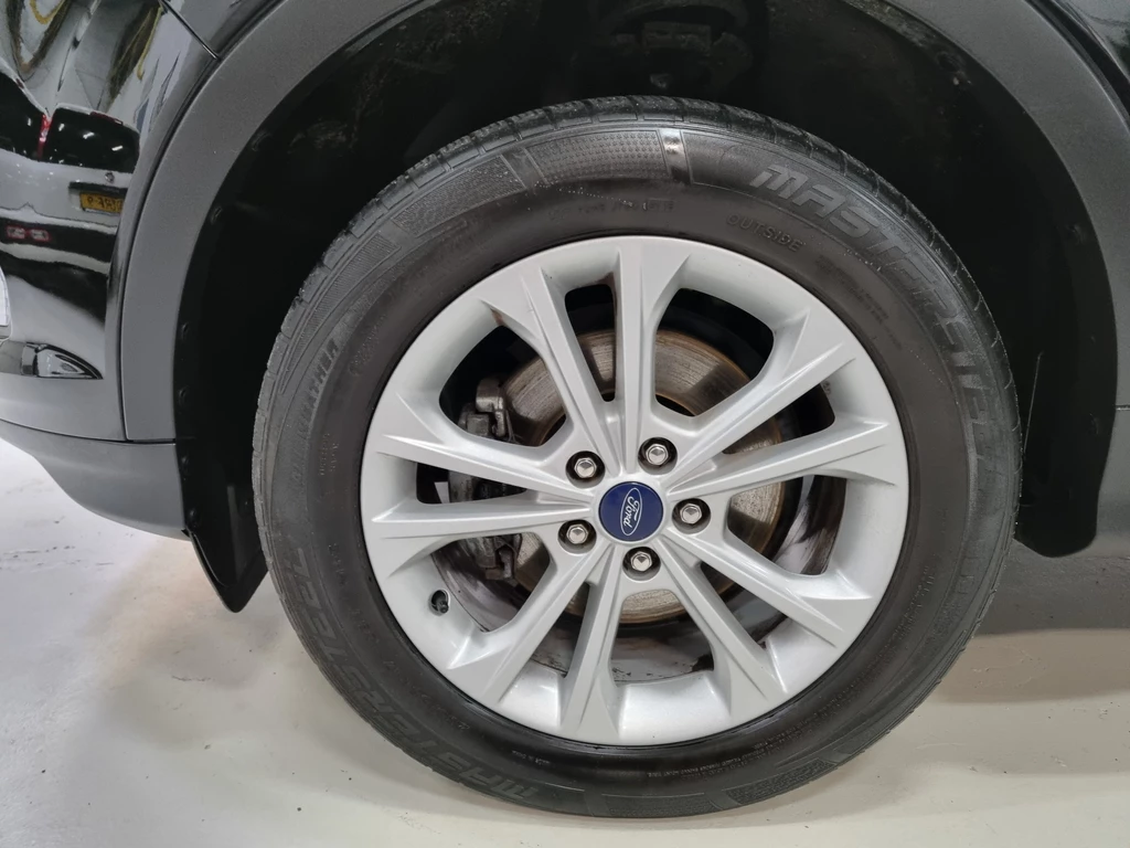 Ford Kuga – foto 21