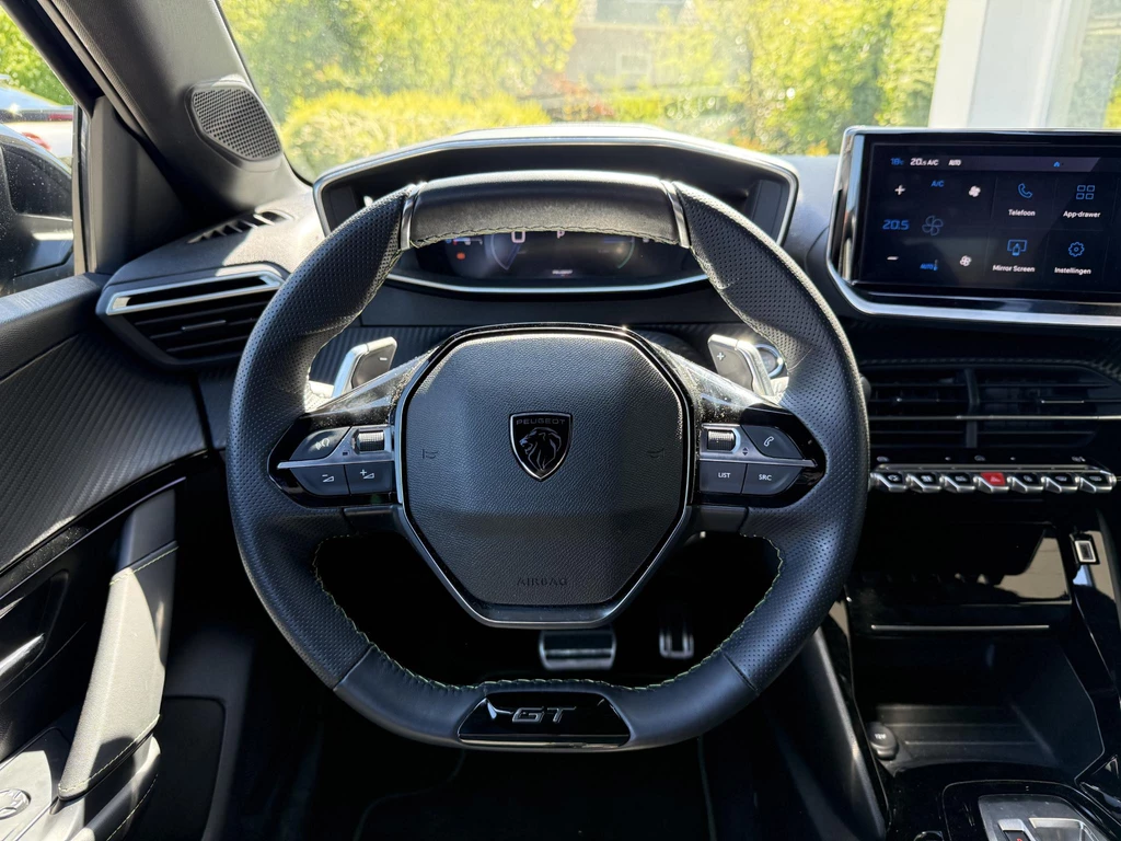Peugeot 208 – foto 9