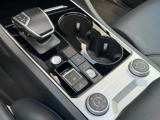 Volkswagen Touareg – thumbnail 23