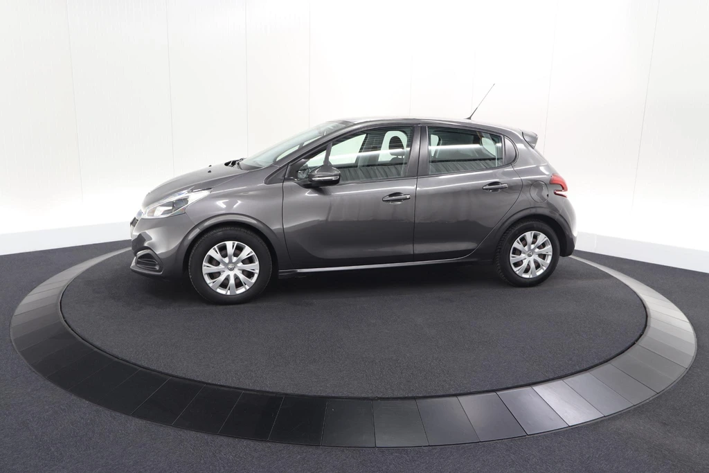 Peugeot 208 – foto 5