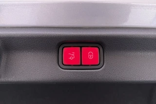 Mercedes-Benz EQE – thumbnail 14