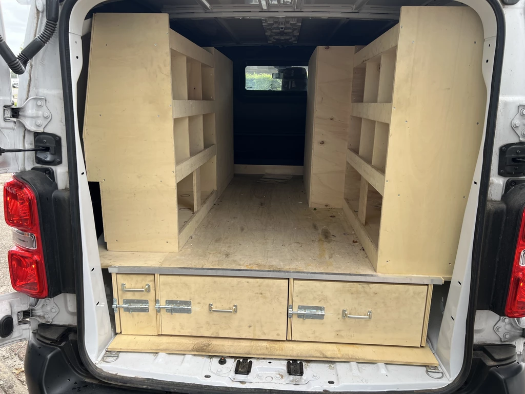 Opel Vivaro – foto 19