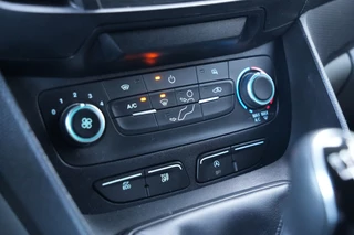 Ford Transit Connect – thumbnail 26