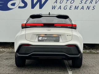 Toyota C-HR – thumbnail 3