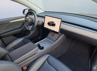 Tesla Model Y – thumbnail 12