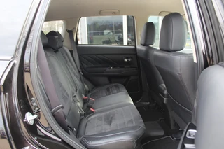 Mitsubishi Outlander – thumbnail 8