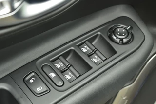 Jeep Renegade – thumbnail 25
