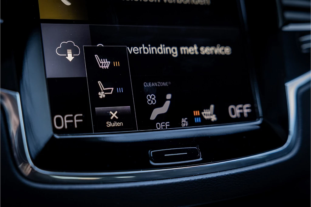Volvo XC90 – foto 24