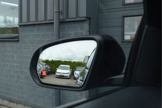 Mercedes-Benz GLC – thumbnail 25