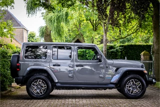 Jeep Wrangler – thumbnail 8