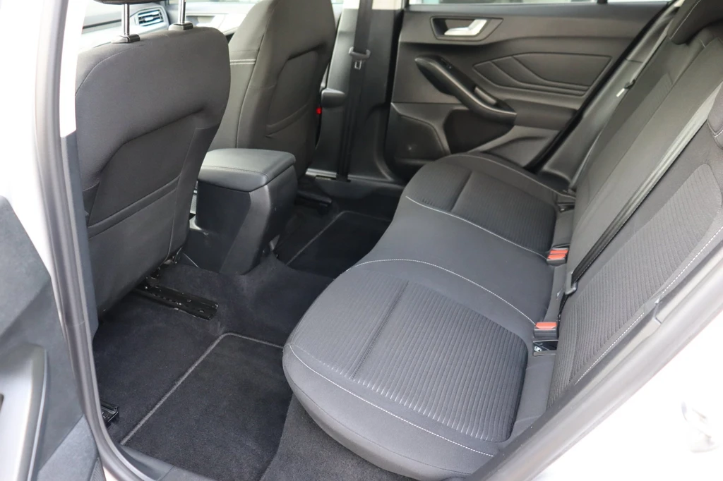 Ford Focus – foto 11