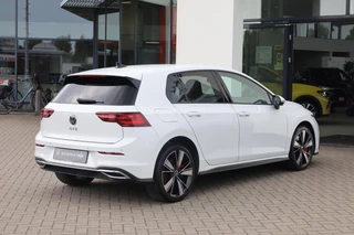 Volkswagen Golf – thumbnail 4