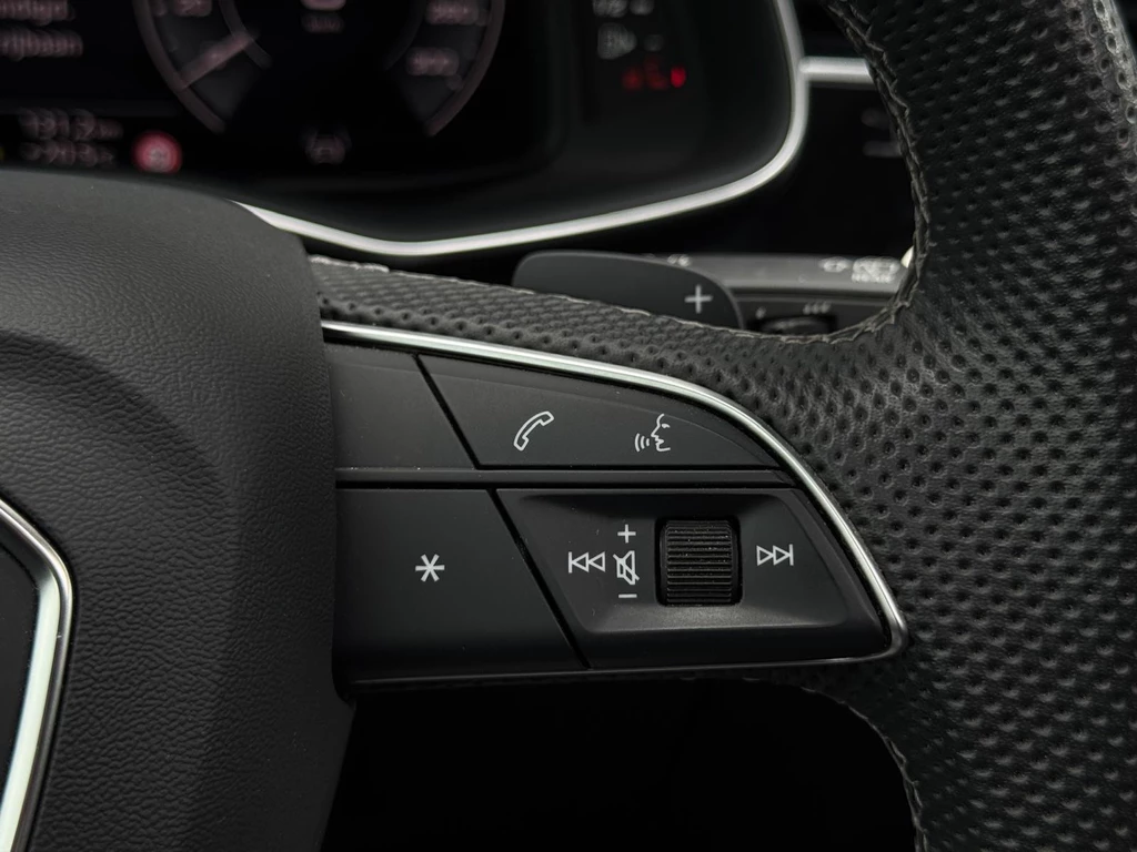 Audi Q8 – foto 32