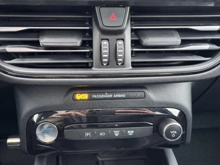 Ford Kuga – thumbnail 27