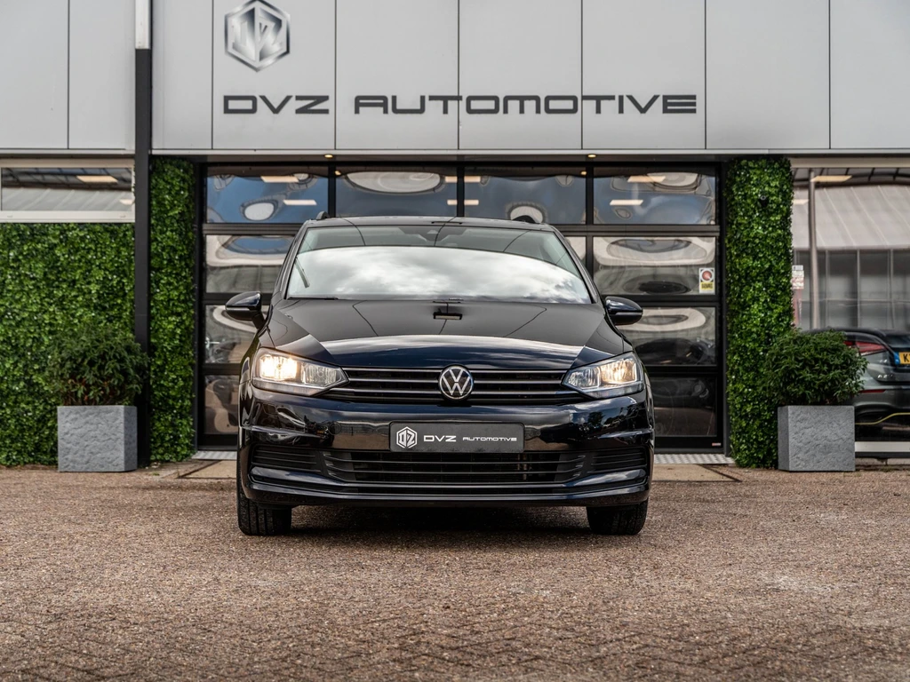 Volkswagen Touran – foto 7