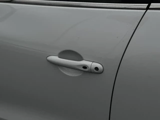 Renault Clio – thumbnail 24