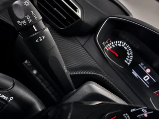 Peugeot 208 – thumbnail 12