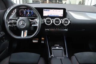 Mercedes-Benz GLA – thumbnail 13