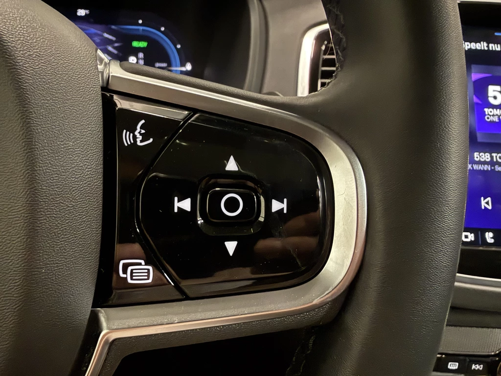 Volvo XC90 – foto 31