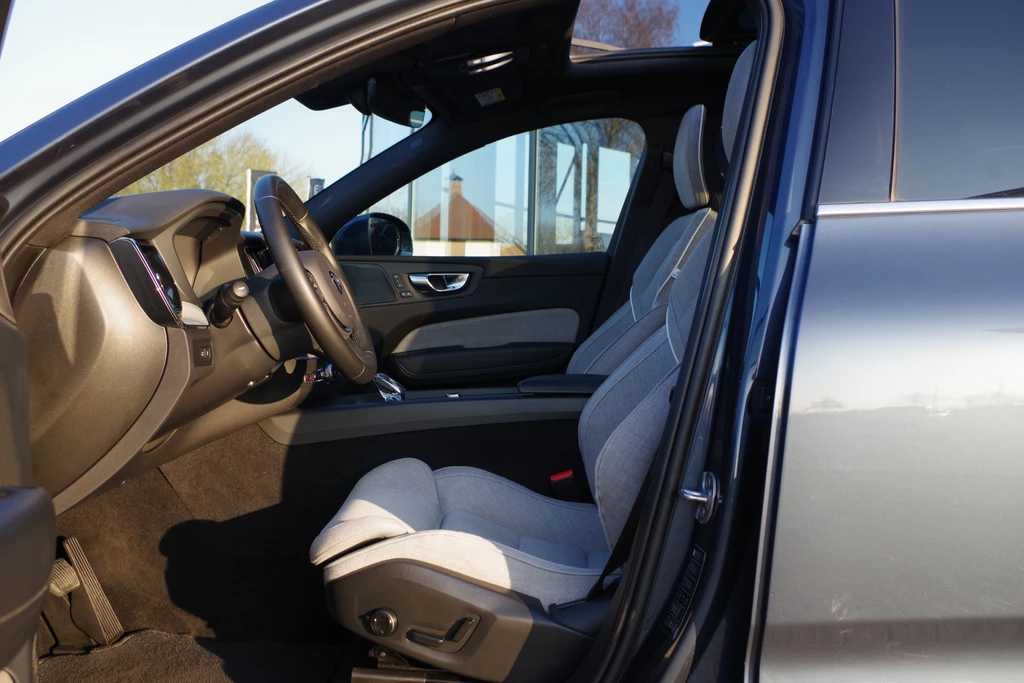 Volvo XC60 – foto 9