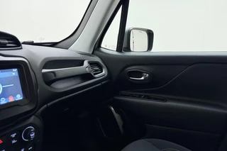 Jeep Renegade – thumbnail 28