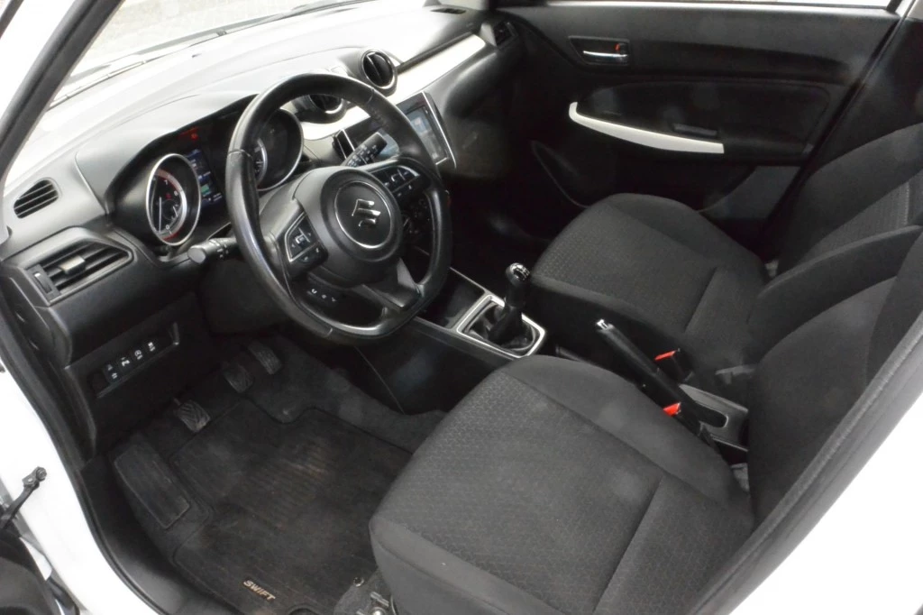 Suzuki Swift – foto 14