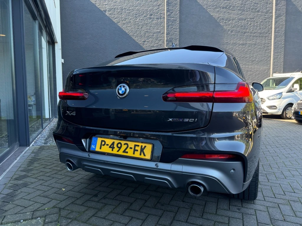 BMW X4 – foto 6