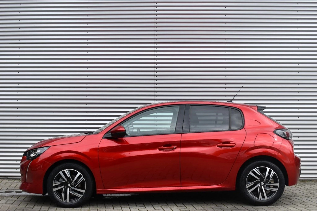 Peugeot 208 – foto 2