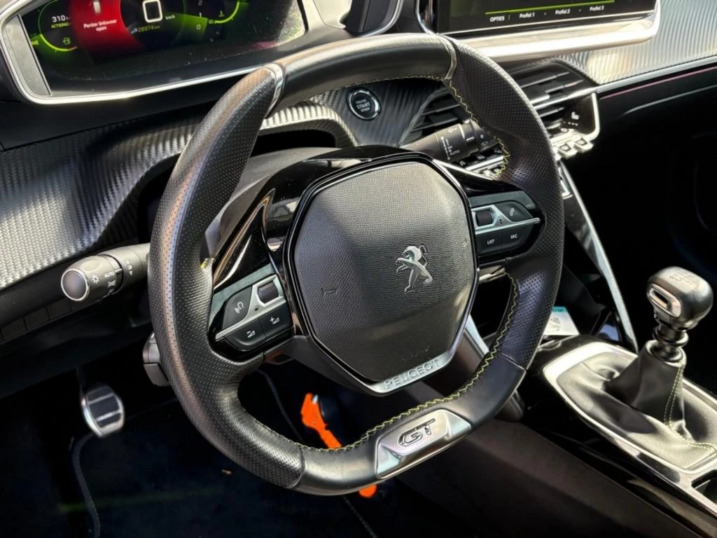 Peugeot 208 – foto 22